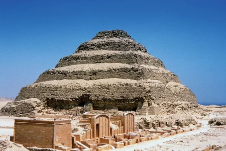 Tour to Giza Pyramids, Sakkara – Memphis